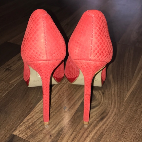 Stunning Red Suede Heels - Picture 3 of 8